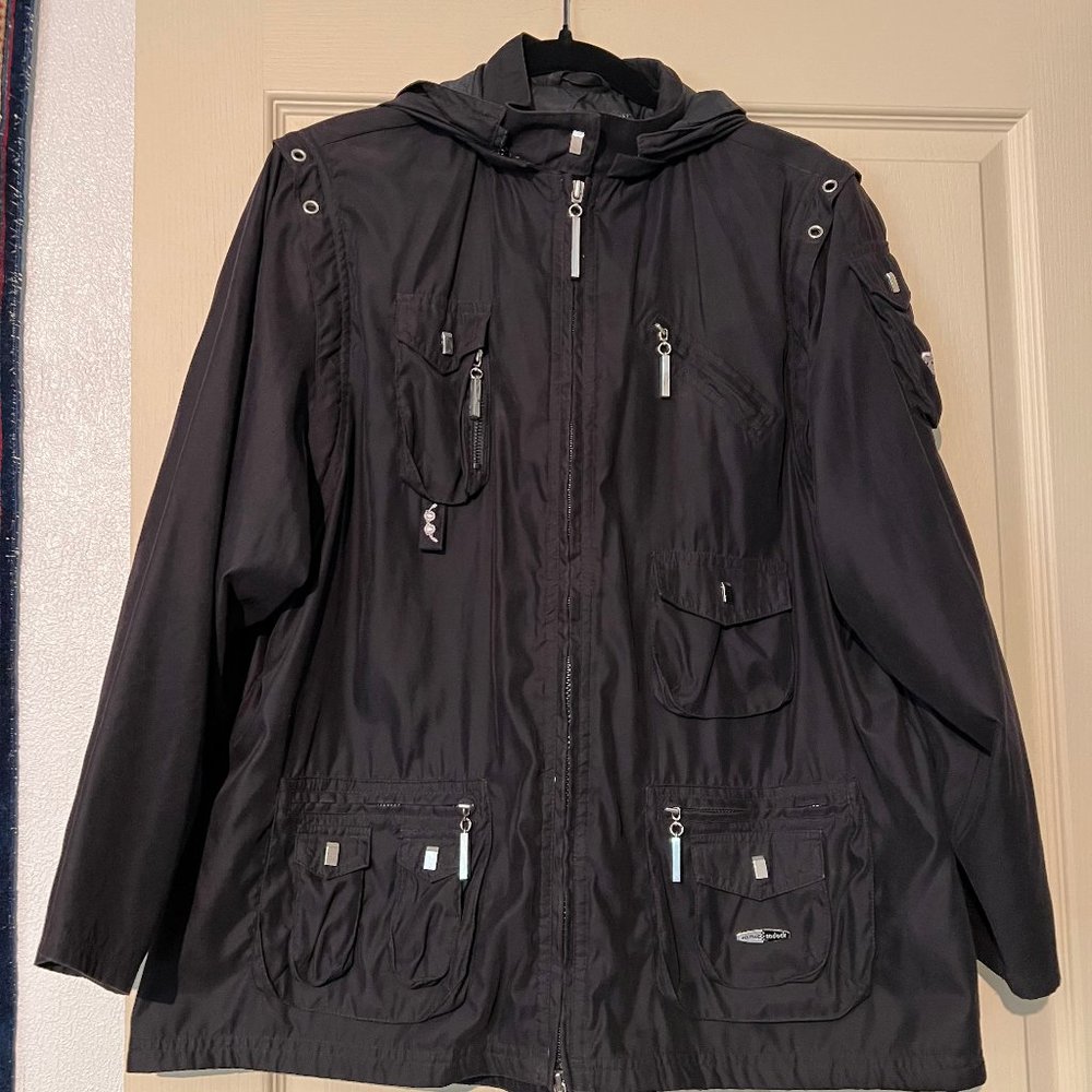 Jamie Sadock black convertable jacket/vest with a multitude of zippers